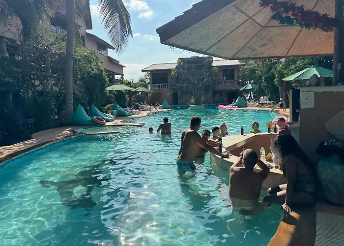 Laguna Beach Club Resort SHA Plus