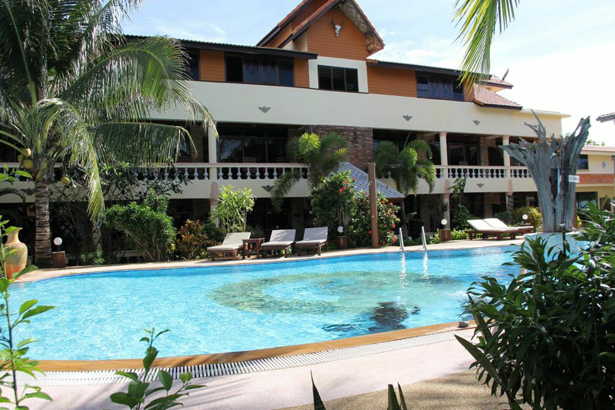 Laguna Club Sha Resort